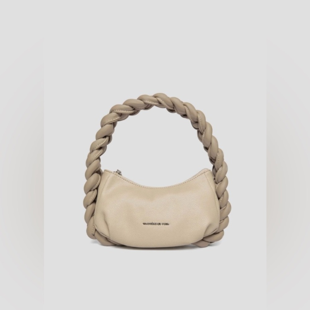 Maniere De Voir: Plaited Rope Handbag - Beige